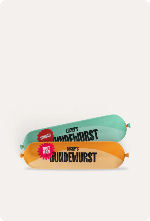 Hundewurst in 14 Sorten von der Lucky Heaven Ranch, inklusive Rind und Huhn, in ansprechender Verpackung.