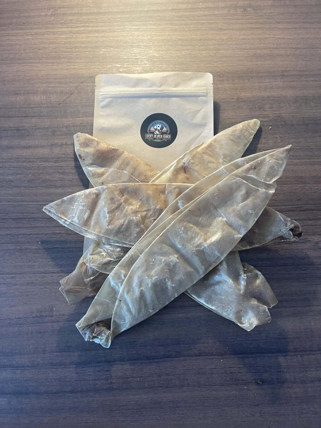 Hochwertige Kalbsblasen in einer Verpackung, ideal für gesunde Snacks aus Kälbern.